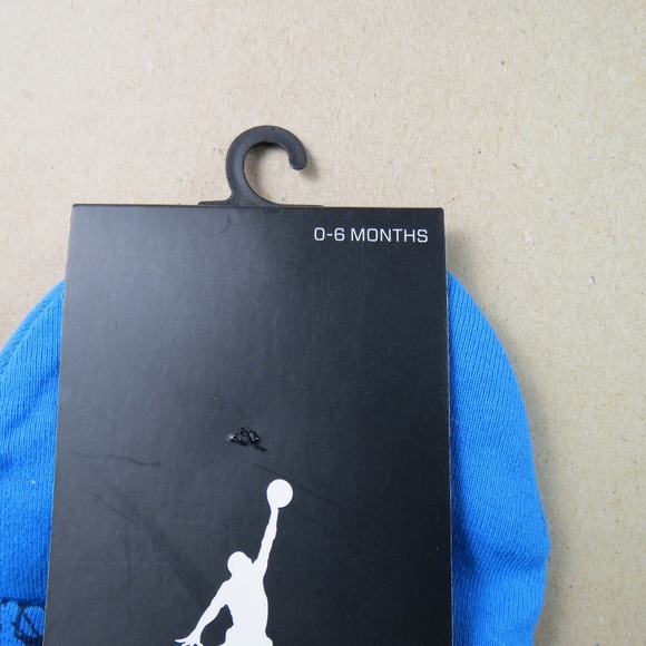Nike Jumpman Infant Baby Hat And Booties 0 To 6 Mo - Picture 4 of 6